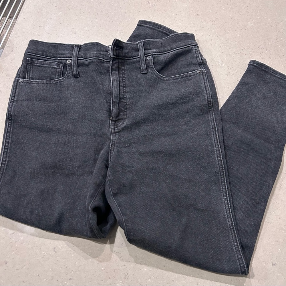Madewell 10" High-Rise Skinny Jeans in Starkey Wash